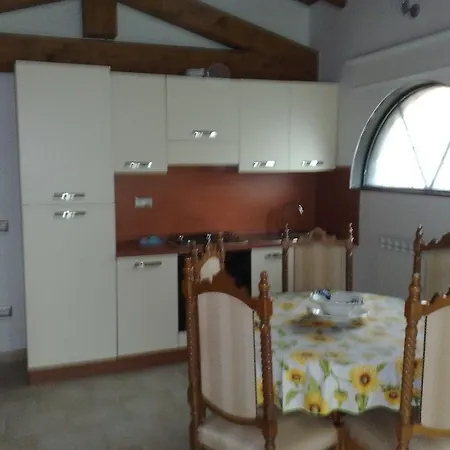 Regina Enrica Aparthotel Monvalle