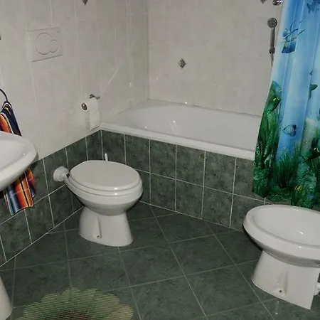 Hotel apartamentowy Regina Enrica Monvalle