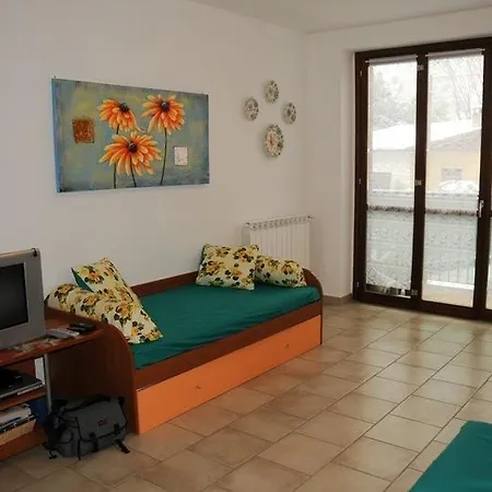 Regina Enrica Aparthotel Monvalle
